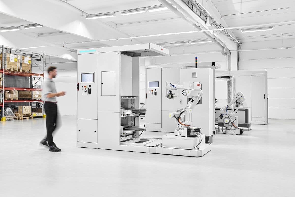 BL_General_Industry_FlexLoader_M_Robotics_-_12-Large Raport IFR