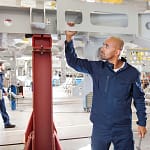 Dynamic Industry – odzież robocza firmy MEWA dla osób zatrudnionych w przemyśle Dynamic Industry