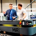Mobile Industrial Robots (MiR) zgodnie z prognozami niemalże potraja sprzedaż drugi rok z rzędu