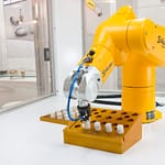 Gdy każdy robot mówi innym językiem stanowiska robotyczne