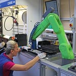 Ożywienie rynku robotów przemysłowych nabiera tempa, z dwucyfrowym wzrostem w niektórych branżach