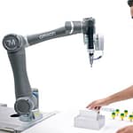 Jak wybrać najlepszego robota do inteligentnej fabryki