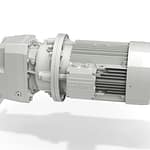 Motoreduktory i przekładnie przemysłowe – rynek dostawców charakteryzujący się dwoma przeciwstawnymi trendami