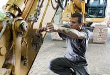 Mata olejowa MEWA Multitex® to optymalna ochrona stanowiska pracy Mata olejowa MEWA Multitex®