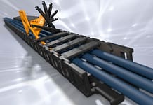 Bezpieczne prowadzenie przewodów w nawet najmniejszych przestrzeniach za pomocą niewielkich e-prowadników firmy igus Bezpieczne prowadzenie przewodów