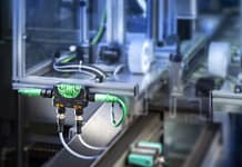 Moduły WE/WY SmartWire-DT IP67 ograniczają koszty budowy maszyn