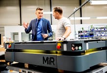 Premiera MiR1000; AI w nawigacji; wdrożenia na całym świecie; program leasingowy; MiRAcademy – MobileIndustrial Robots podsumowuje rok MiR1000