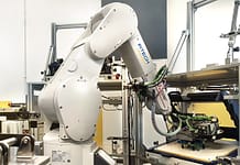 Automatyzacja procesów przemysłowych – kiedy to się opłaca?