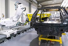 Roboty przemysłowe wkraczają do nowych zastosowań i branż