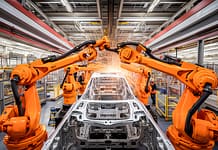 Co 2024 rok przyniesie w zakresie automatyzacji? Firma OMRON Europe ujawnia sześć prognoz 2024 w automatyzacji