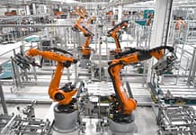 Dassault Systèmes podpisuje protokół uzgodnień, aby dołączyć do cyfrowego ekosystemu mosaixx firmy KUKA AG Dassault Systèmes , KUKA AG