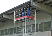 Planujesz mobilne stanowisko pracy na wysokości? Oto 4 propozycje dla zakładów przemysłowych mobilne stanowisko pracy na wysokości