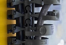 Szybkie otwieranie i wypełnianie: nowy rozmiar e-prowadnika do robotów przemysłowych ofertę e-prowadników igus