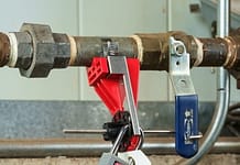 Zero wypadków dzięki blokadom Lockout/Tagout. Pobierz przewodnik. blokady Lockout/Tagout.