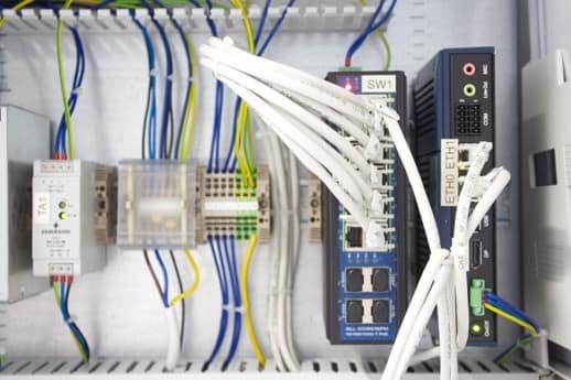 emerson Średni zredukuj zużycie energii