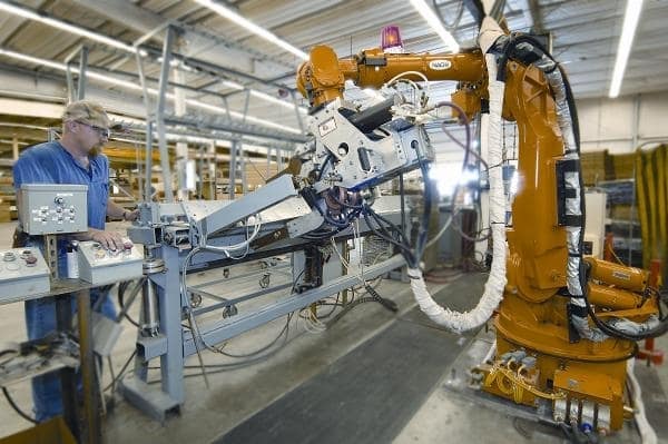 nachi trendy w robotyce