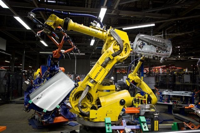 Opel Cascada produkowany w Giwicach - Fot. GM Prawdziwy Mes