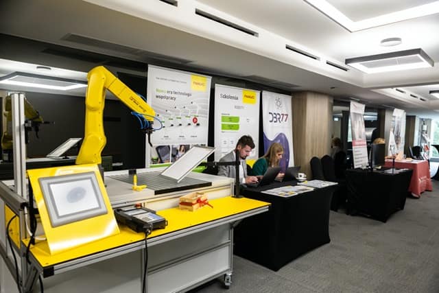 top automotive 2024-237 Średni top automotive 2024